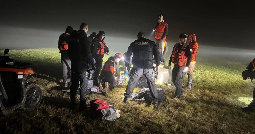 Policajti a hasici nasli nezvestneho muza bezvedomeho