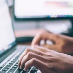 Revolut spusta nove partnerstvo s Booking com