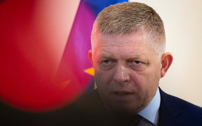 Verejny dlh dosahuje maximum caka sa zmrazenie platov