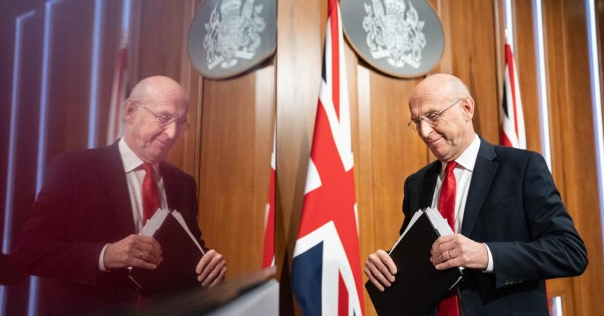 Britania planuje bojovat proti ruskym podmorskym utokom novou namornou jednotkou