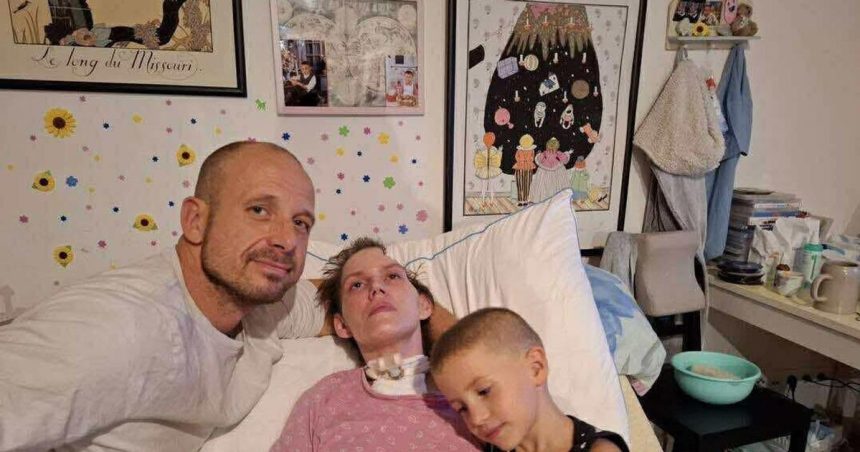 Dominika lezi po pade z mosta v bdelej kome