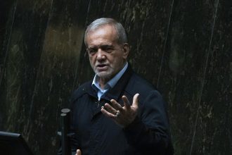 Iransky prezident tvrdi ze jeho krajina je vo vojne s Izraelom Europou a USA