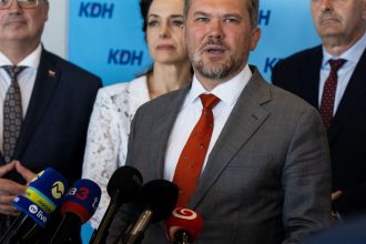 KDH kritizuje vplyv konsolidacnych opatreni na strednu triedu
