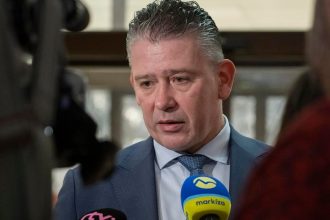 MIKULEC Hnutie Slovensko predlozilo novy dokaz v kauze lustrovania matky Simecku