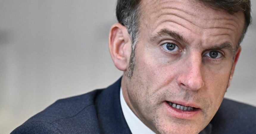 Macron po prvy raz hovoril s novym lidrom Madagaskaru