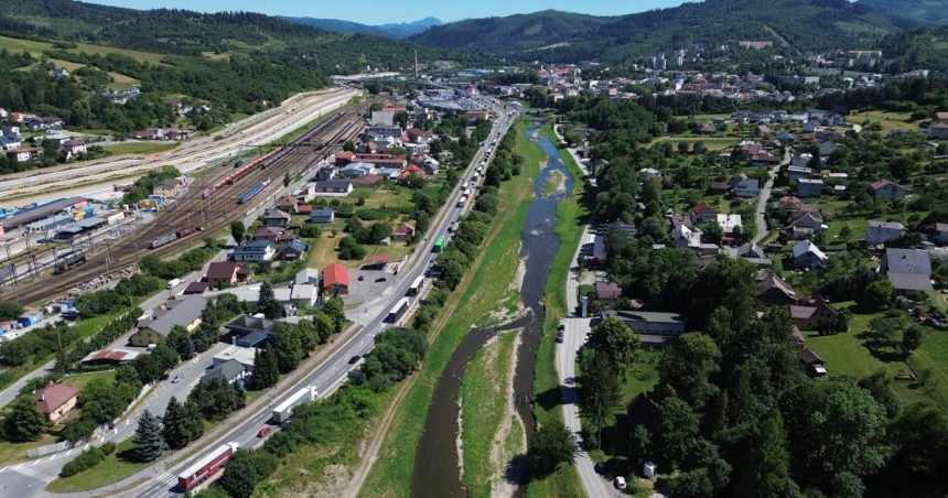 Megalomanska lodna dialnica cez Beskydy konci