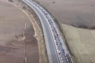 Na D1 pri Turanoch sa vytvorila kolona