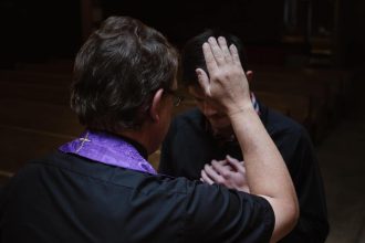 Newyorska arcidieceza vyplati obetiam sexualneho zneuzivania 300 milionov dolarov