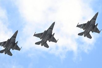 OBRANA Na vojenskom letisku v Kuchyni pristali tri stihacky F 16