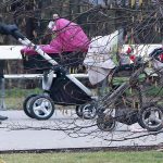 Od roku 2026 sa rodicom nebudu znizovat dochodky