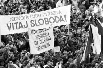 Odvaha obcanov zostava v meste bez dostojnej pripomienky