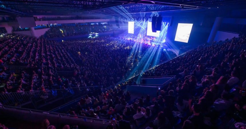 Para oslavila 30 narodeniny velkym koncertom