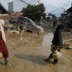 Pocet obet zaplav a zosuvov pody v Indonezii prekrocil tisic