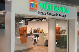 VUB vypla staru mobilnu aplikaciu nova celi kritike