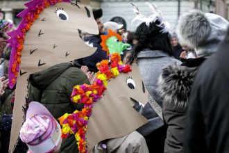 BRATISLAVA BRATISLAVSKE FASIANGY PRINESU CELODENNY PROGRAM