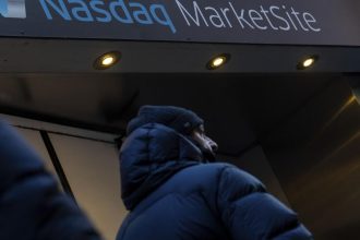 Burza Akcie v USA v piatok uzavreli zmiesane za cely tyzden klesli