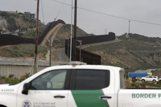 NBC News Po incidente s hranicnou strazou je jedna osoba v kritickom stave