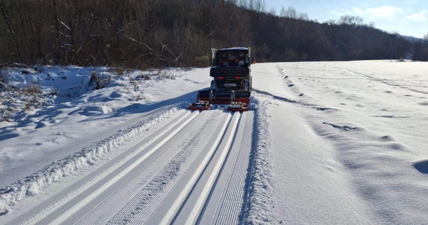 Napadli kopy snehu bezkari mozu jazdit
