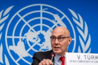 OSN Komisar pre ludske prava je zhrozeny nasilim voci iranskym demonstrantom