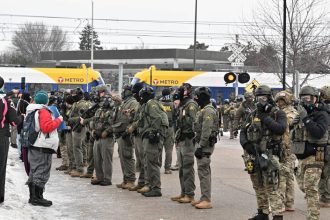 Po strelbe v Minneapolise doslo k stretom demonstrantov s bezpecnostnymi silami