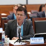 Profesor europskych studii v Hongkongu Aj v Cine si uvedomuju ze pozicia Europy sa oslabila