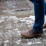 SHMU varuje pred poladovicou na zapade Slovenska