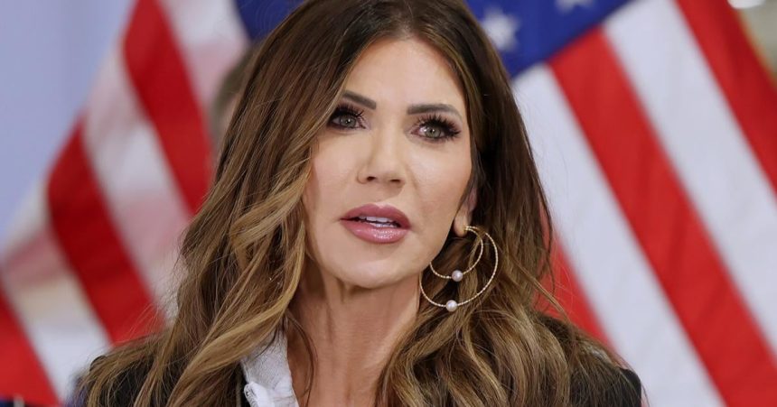 Strielba v Minneapolise spustila protesty Newsom vyzval na odstupenie Noemovej