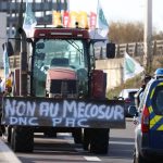 Unia schvalila obchodnu dohodu s Mercosurom francuzski farmari protestuju