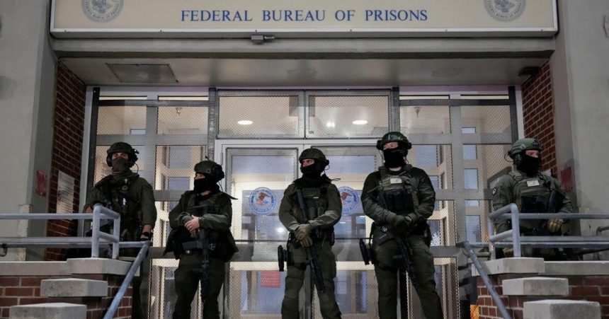 Venezuelskeho prezidenta Madura previezli do vaznice v New Yorku