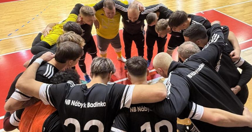 outsider prekvapil favorita novohrad ma v poharovom stvrtfinale dva timy