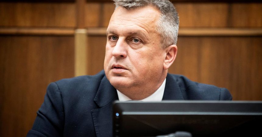 Danko vyzyva aby si vlada predvolala velvyslanca Ukrajiny kvoli ropovodu Druzba