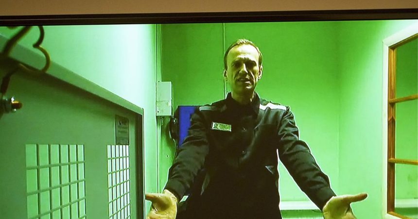 Europsky sud pre ludske prava odsudil Rusko za neludske zaobchdzanie s Navalnym