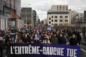 Francuzsko Na spomienke na zavrazdeneho aktivistu sa v Lyone zucastnilo 3200 ludi