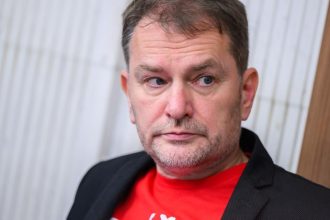 Hnutie Slovensko predstavilo dalsiu otazku v ankete pozaduje navrat NAKA a USP