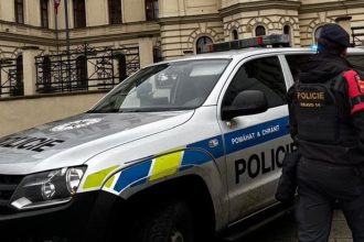 Kauzou spojenou s Epsteinom sa uz zaoberala aj ceska policia