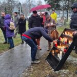 Mnohii z tych ktorch kauzy Jan odhalil su opt pri moci zaznelo v Piestanoch v meste si pripomenuli vyrocie vrazdy