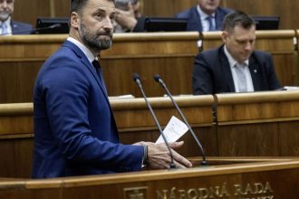 NRSR Ludia podla SaS uz vidia ako im opatrenia vlady znisili mzdy