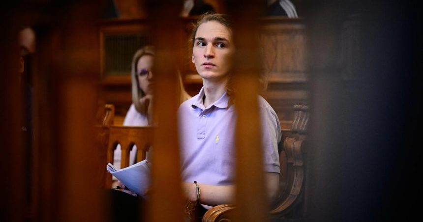 Nemku odsudili v Budapesti na osem rokov za utok na neonacistov v roku 2023