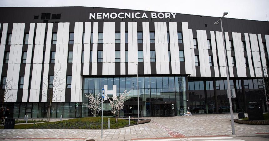 Penta upozornuje na nizsie marze sukromnych nemocnic