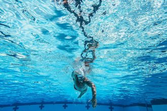 Prievidza Mesto zakupi pre novu plavaren budovu Slovenskeho futbaloveho zvazu