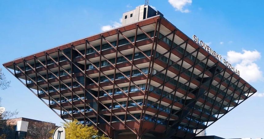 Ustavny sud pre zakon o STVR sa obratil na Sudny dvor EU