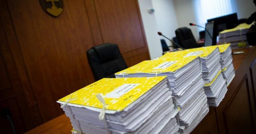 V starom pripade vrady bvalho policajta rozhodne znovu odvolac sd