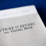 Volby dekana s rocnyms predstihom su podla zastupcov vysokych skol nestandardne