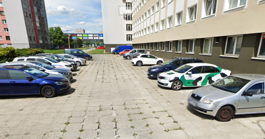 privatizacia parkoviskstarostu velkeho sidliska kritizuju za sutaz na prenajom pozemku