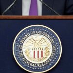 Americka centralna banka udrzala klucovu sadzbu v rozmedzi 3 50 az 3 75 percenta