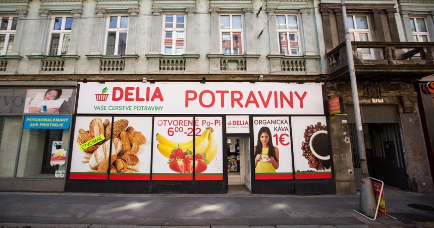 Arca nezaplatila dalsiu splatku dlhu opat jej hrozi bankrot