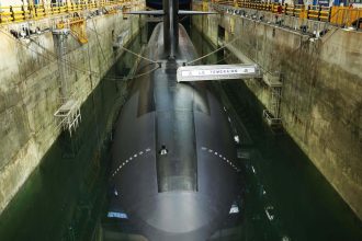 Francuzsko posilnuje jadrov dazdnik Europa sa do konfliktu s Iranom neponahlia