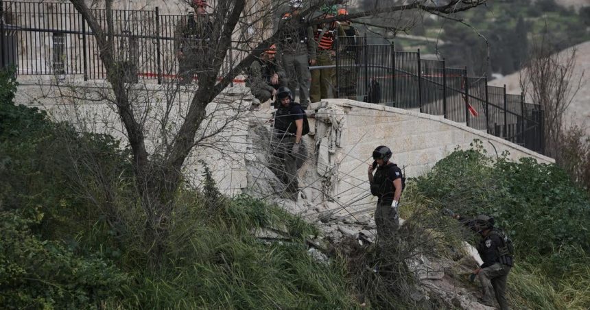 Izraelska policia pri razi vo vychodnom Jeruzaleme zastrelila Palestincana