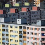 Konsolidacia ovplyvnuje aj realitny trh zaujimcovia o byvanie su tiez opatrnejsi