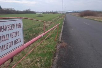 Lucenec oakaval stovky pracovnych miest Realita v priemyselnom parku je in